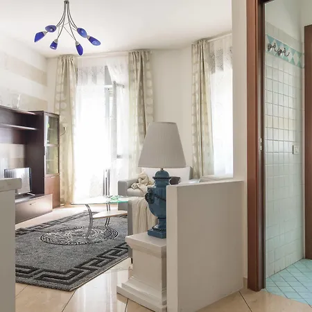Hintown Cozy Loreto Flat Apartment