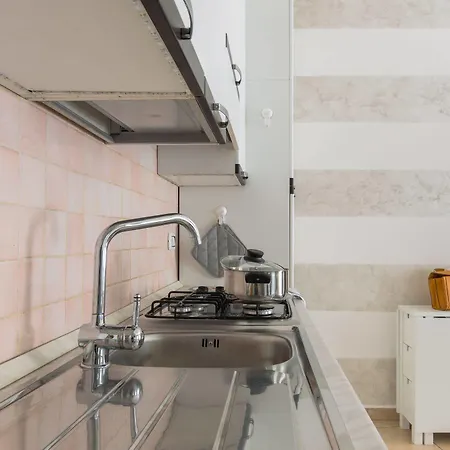 Hintown Cozy Loreto Flat Apartment